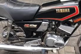 Di dalam motor bakar terdapat tenaga panas bahan bakar yang diubah menjadi tenaga mekanik, sehingga dalam hal ini merupakan proses pembakaran dalam mesin, di mana zat arang dan zat cair bergabung dengan zat asam dalam udara, jika pembakaran berlangsung maka diperlukan Begini Cara Kerja Mesin Sepeda Motor 2 Tak