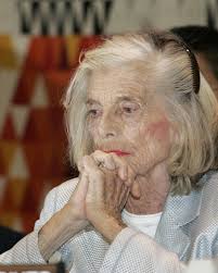 Eunice Kennedy Shriver dead at 88