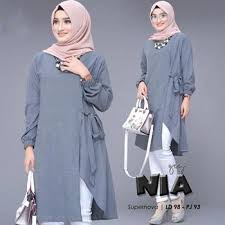 Jika ingin dipadu dengan bawahan bisa memilih capri pant, khaki pants atau jegging dengan warna biru atau. 56 Model Baju Tunik Modern Terbaru 2020 Muda Co Id