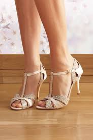 33 Comfortable Wedding Shoes That Are Stylish Wedding Forward Wedding Shoes Low Heel Wedding Shoes Vintage Wedding Shoes