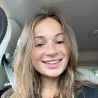 700+ perfiles de «Kovan»