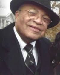 Earnest Lee's Instagram, Twitter & Facebook