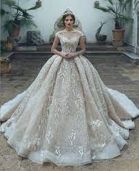 Bride Wedding Dresses Lace Beaded Elegant High End Sleeveless Floor Length Gowns Ruffle Wedding Dress Ball Gown Wedding Dress Princess Wedding Dresses