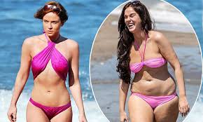 Geordie shore's Vicky Pattison confesses fears over regaining size 16  figure | Daily Mail Online