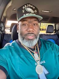 It's game day! Let's go birds, let's get it done. 🦅🦅🦅🦅