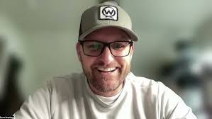 Jason Shaughnessy's Instagram, Twitter & Facebook