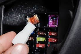 Replace the blown fuse with a new fuse having the same amperage rating as the blown fuse. How Long Does A Fuse Last Yourmechanic Advice