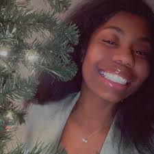 Chicken Alfredo with Shrimp And Broccoli! ✨🤗. Thoughts?! ..🤔