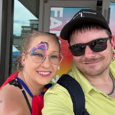 Can I play a 3-hour gig with liquid bandage