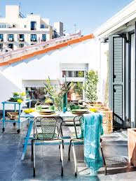 Un Tresor Urbain Cache Au Coeur De Madrid Planete Deco A Homes World Decoration Petit Balcon Decor De Balcon Pieces A Vivre Dans Le Jardin