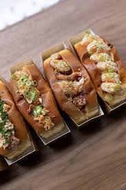 Un Restaurant Dedie Aux Lobster Rolls Ouvre A Saint Germain Des Pres Nourriture Delicieuse Alimentation Bbq Burger