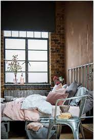 This industrial open plan living room is overwhelmed with stylish pink details, which bring color and. 14 Industrial Chic Feminine Ideas Interior Design House Design Interior