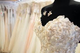 Brautkleid günstig brautkleid designer meerjungfrauenkleid hochzeit. Prinzessin Oder Meerjungfrau Welche Stile Gibt Es Brautmoden Borner