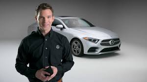 Comment Faire Services A Distance Surveillance Du Vehicule Et Navigation Mercedes Me Connect Youtube