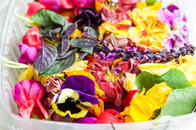 The use of edible flowers in cooking is an act of pure earthly delight! Crostini An Easy Party Appetizer Edible Flowers Herbs Delicious Table