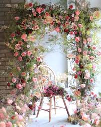 32 Improvements Modern Decor Ideas To Add To Your List Stylish Home Decorating Designs In 2020 Spring Garden Raindrops And Roses Beautiful Flowers