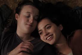 Why dont you guys like Bella Ramsey? I really dont get it. She is an  amazing person and really nice and kind. I dont get it why some People dont  like her? |