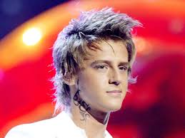 Jonatan Cerrada (Nouvelle Star) dévasté par la mort accidentelle de son  frère