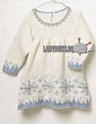 вязаное платье спицами на девочку 3 4 лет схемы Vyazanoe Spicami Detskoe Plate So Snezhinkami Opisanie Dlya Devochki Ot 1 Goda Do 4 Let Odezhda Dlya Malyshej Odezhda Dlya Detej Uzory Dlya Svitera