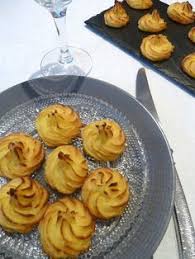 Pommes Duchesse Maison Les Petits Secrets De Lolo Pomme Duchesse Maison Pomme Duchesse Recette Repas Noel
