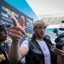 Logan alexander paul is an american internet personality and actor. Logan Paul Makes Hands Down Vow Over Fighting Conor Mcgregor In Boxing Match Mirror Online