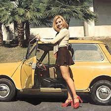 Buon Compleanno Raffaella Carra Rovermini Originalmini Oldmini Carslovers Instacar Mini Skirts Classic Mini Mini