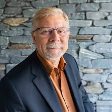 Great recognition of the close friendship and economic ties between the  state of California and Canada and the negative impacts of the current  policies.