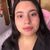 30+ "Amanda Flores" profiles