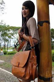 Jual tas laptop backpack tas ransel model korea tas laptop pria tas laptop wanita terbaru termurah terbaru online di blibli ️ penjual terpercaya ️gratis ongkir ️jaminan 14 hari pengembalian! Contoh 50 Model Tas Wanita Murah Berkualitas Terbaru 2021 Mangklingi Model Tas Dan Dompet Branded Terbaru