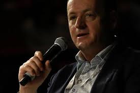 Panel tackles cities and social media