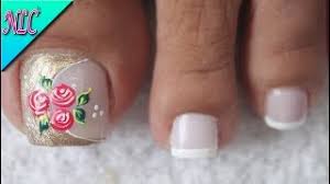 Los hongos que aparecen en las uñas de los pies son una de las dolencias más comunes que existen. Diseno De Unas Para Pies Rosas Para Principiantes Roses Nail Art Nlc Youtube