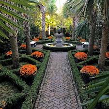 Charleston Back Yard Gardens 25 Best Charleston Gardens Ideas On Pinterest Small Formal Garden Design Beautiful Gardens Courtyard Gardens Design