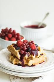 Belgische Waffeln Mit Beeren Coulis Rezept Waffeln Brusseler Waffeln Belgische Waffeln