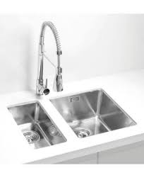 İnsan vücudu doğal olarak iklime ayak uydurmuştur.aynı zamanda çekik gözlü insanların burunlarıda küçüktür.burun delikleri ise solunan havanın ciğerlere gidene kadar. 1 5 Gozlu Evye Urun Etiketleri Ankastre Evyeci