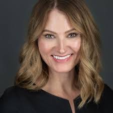 Ann Eaves's Instagram, Twitter & Facebook