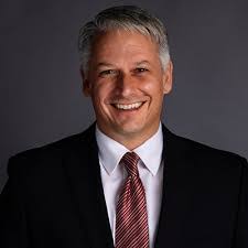 Kenny Pratt's Instagram, Twitter & Facebook