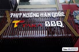 Bảng hiệu thanh lam tôn phải được thi công rất tỉ mỉ, khéo léo thì mới cho thành phẩm chuẩn đẹp. Báº£ng Hiá»‡u Báº±ng Ton Ä'áº¹p Váº­t Liá»‡u Lam Biá»ƒn Quáº£ng Cao Gia Ráº»