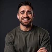 500+ perfiles de «Pavlides»