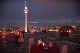 7 Bar Restaurants With The Best Views Of Kuala Lumpur Best Rooftop Bars Kuala Lumpur Nice View