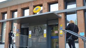 D'après le ministère de la santé, ouvrir les fenêtres dans la pièce 3 fois par jour pourrait. Quels Sont Les Bureaux De Poste Ouverts Cette Semaine Du 1er Mai Entre Bethune Et Bruay