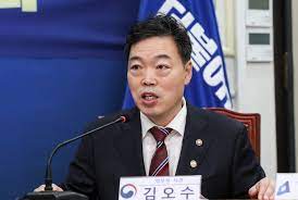 단독총장 유력 후보 수사선상 박상기·김오수 서면조사 받았다. 4tneyd42ptnf9m