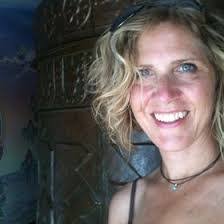 Betsy Grimm's Instagram, Twitter & Facebook