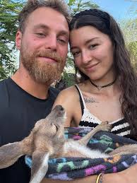 Housesitting and petsitting services in Cairns available