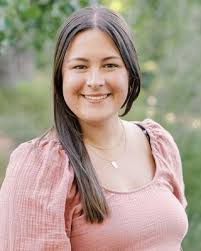 Lauren Shimer's Instagram, Twitter & Facebook