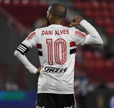 Check spelling or type a new query. ð—•ð—¿ð—®ð˜€ð—¶ð—¹ ð—™ð—¼ð—¼ð˜ð—¯ð—®ð—¹ð—¹ On Twitter Dani Alves Creates 5 Chances And Provided Sao Paulo With The Game Winning Assist They Are Now 5 Points On Top Of The Brasileirao After 23 38 Matches