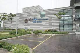 Lakeside condominium development that has an unsurpassed view towards the lake with luxurious for those intending to send their children to smk puchong permai, aurora residence is located just. Lakeside Residences Puchong Realman