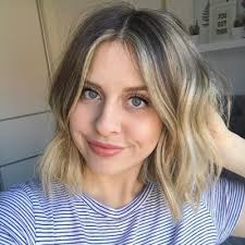 Lydia Malley (@LydiaaaMalley)