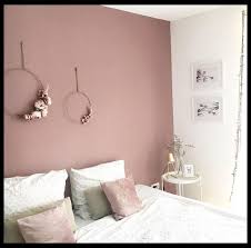 Cozy like a cup of coffee, a mocha accent wall allows this master bedroom to stand out. 26 Dusty Pink Bedroom Walls You Will Love It 10 Bedroom Colors Bedroom Colour Schemes War Dusty Pink Bedroom Pink Bedroom Decor Pink Bedroom Walls