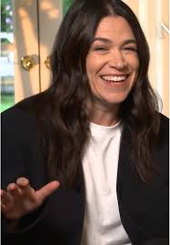 Exploring the Viral TikTok Trend with Abbi Jacobson & Liz Feldman