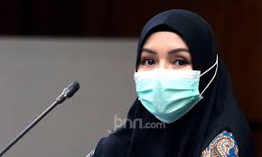 Icw menagih janji kpk untuk melakukan supervisi atas perkara tersebut. Pinangki Sirna Malasari Cries His Life Is Destroyed Remembers Bima If You Could Turn Back Time Netral News